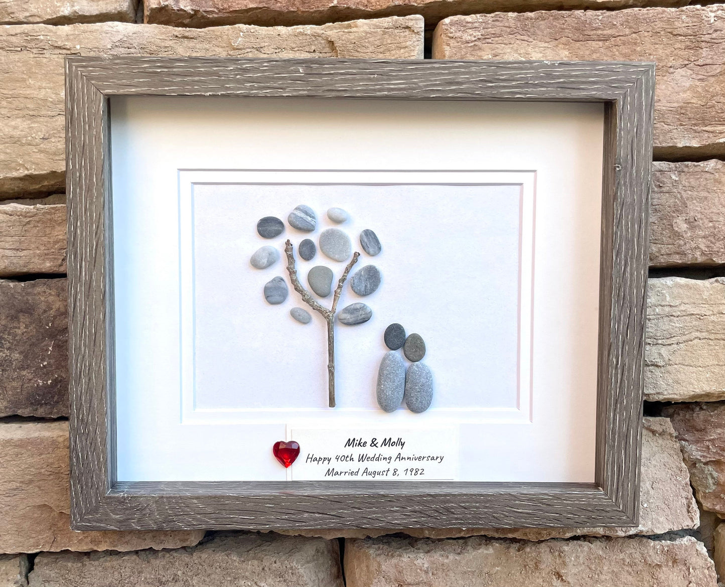Robin Pebble Art | Christmas Tree Ornament | One Robin or Two Robins on a Branch | Stocking Stuffer | 3x3 Pebble Art on Wood Round