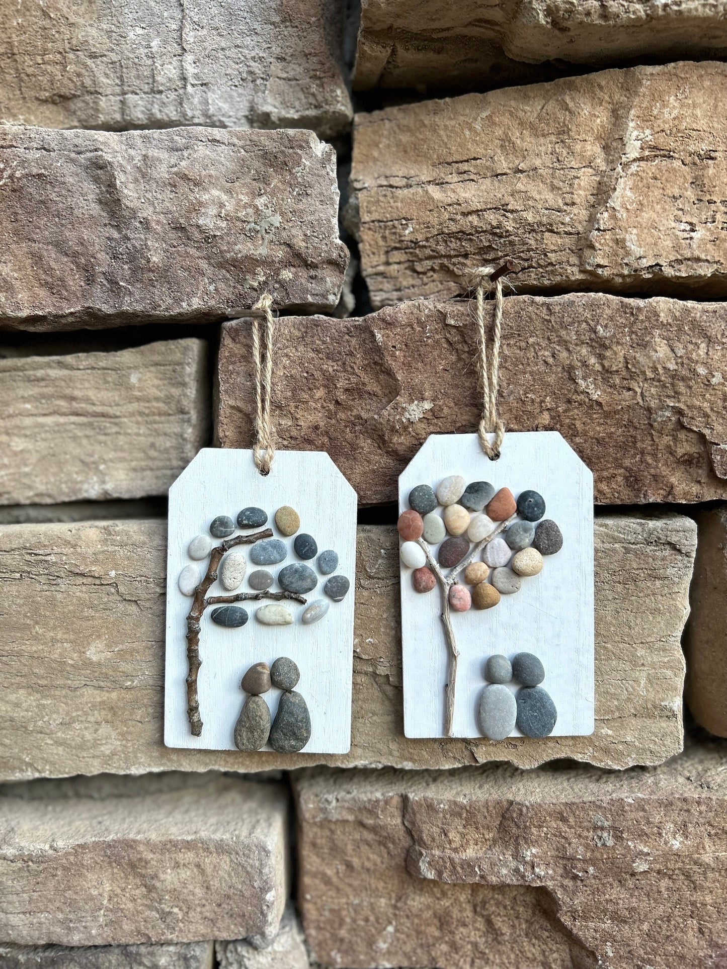 Pebble Art Couple Ornament, Handmade Natural Stone Tree