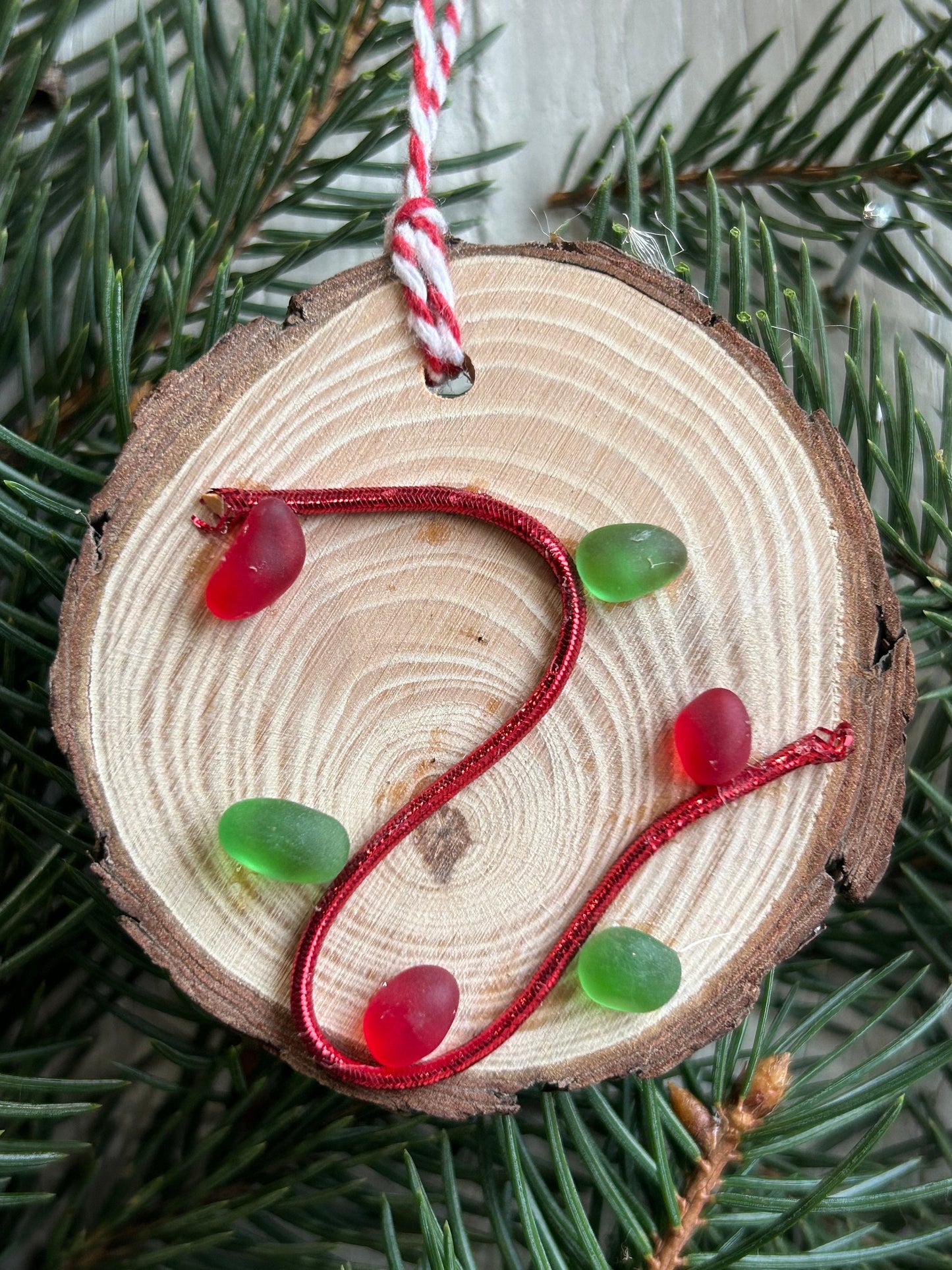 Christmas Lights Ornament | Red and Green Ornament from Scottish Sea Glass | Dried Wood Round, Holiday Gift, Stocking Stuffer | 3x3 Ornament
