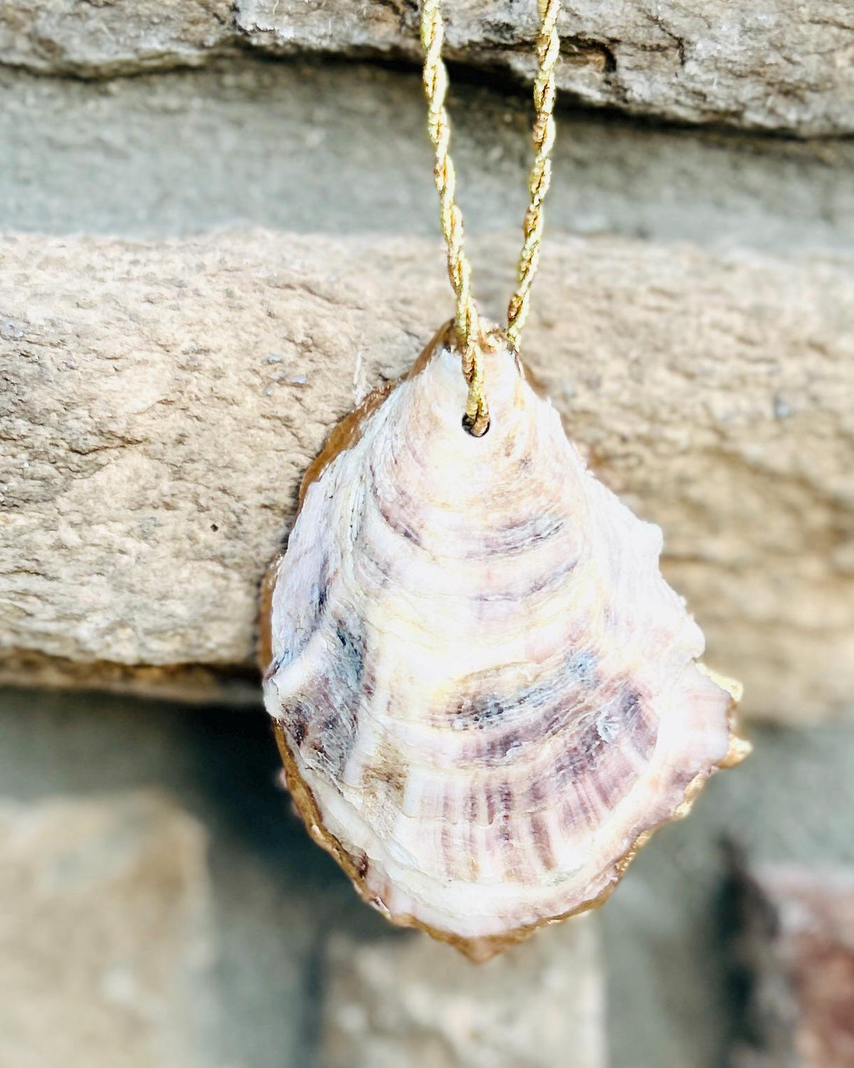 Golden Decoupage Oyster Shell Ornament | Coastal Christmas Tree Decoration | Elegant Beach-Inspired Holiday Gift